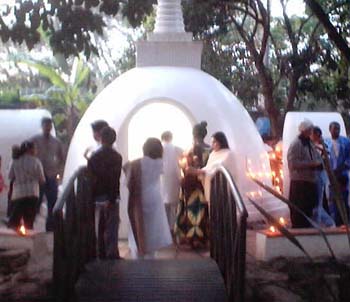 2002 May at Vesak day at Buddhist temple, Nairobi in Kenya (2)