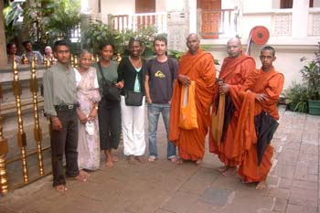 2004 December with african people at Kandy (1)